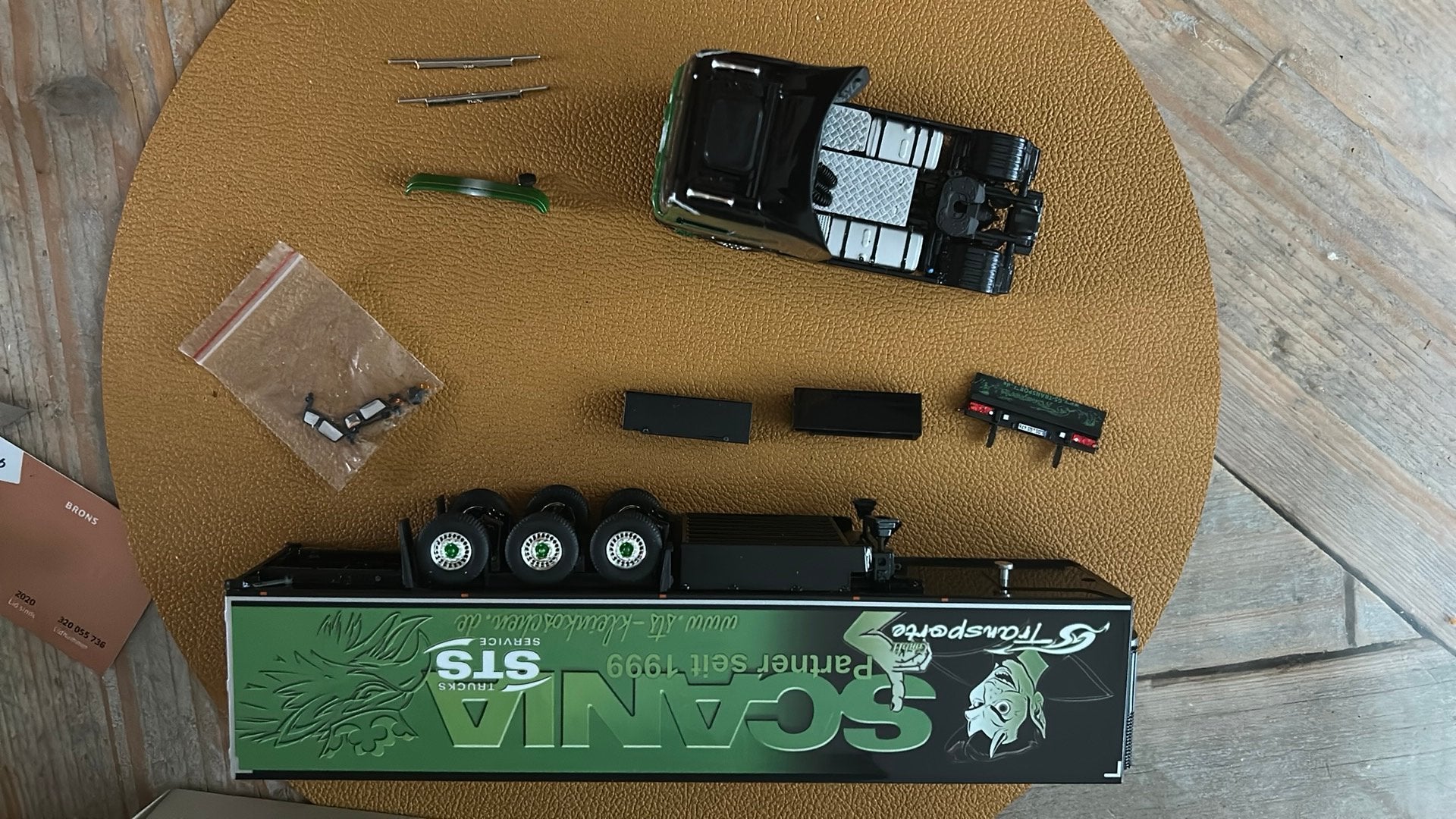 Tekno sts transport b keus, Hobby en Vrije tijd, Modelauto's | 1:50, Ophalen of Verzenden, Zo goed als nieuw, Bus of Vrachtwagen
