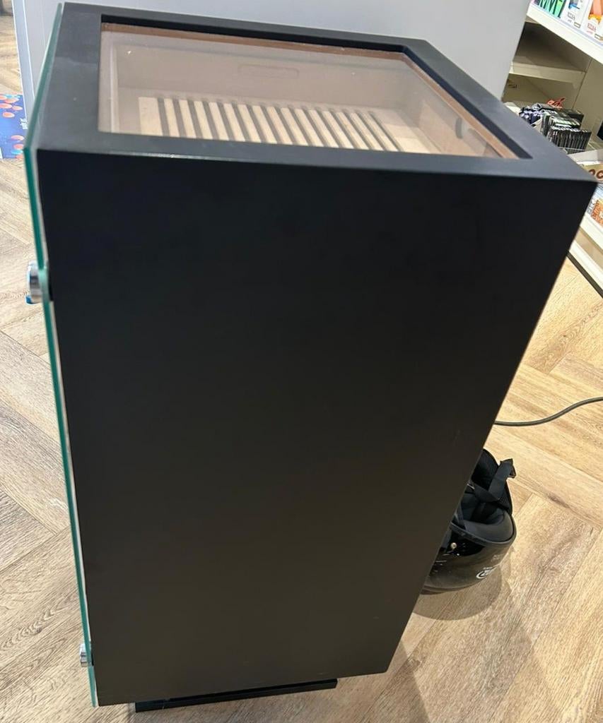 Luxe Sigaren Humidor - 90x33x33 cm - Ophalen Den Helder, Ophalen of Verzenden, Gebruikt, Overige typen