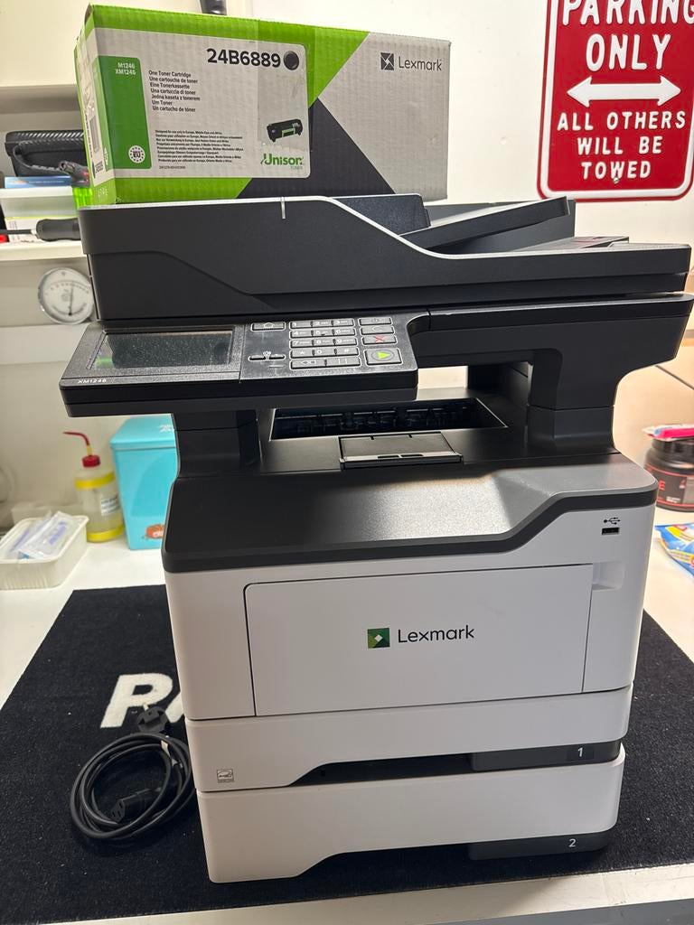 Lexmark Laserprinter - Zwart-wit, inclusief toner, Ophalen, Zwart-en-wit printen, Printer, Zo goed als nieuw