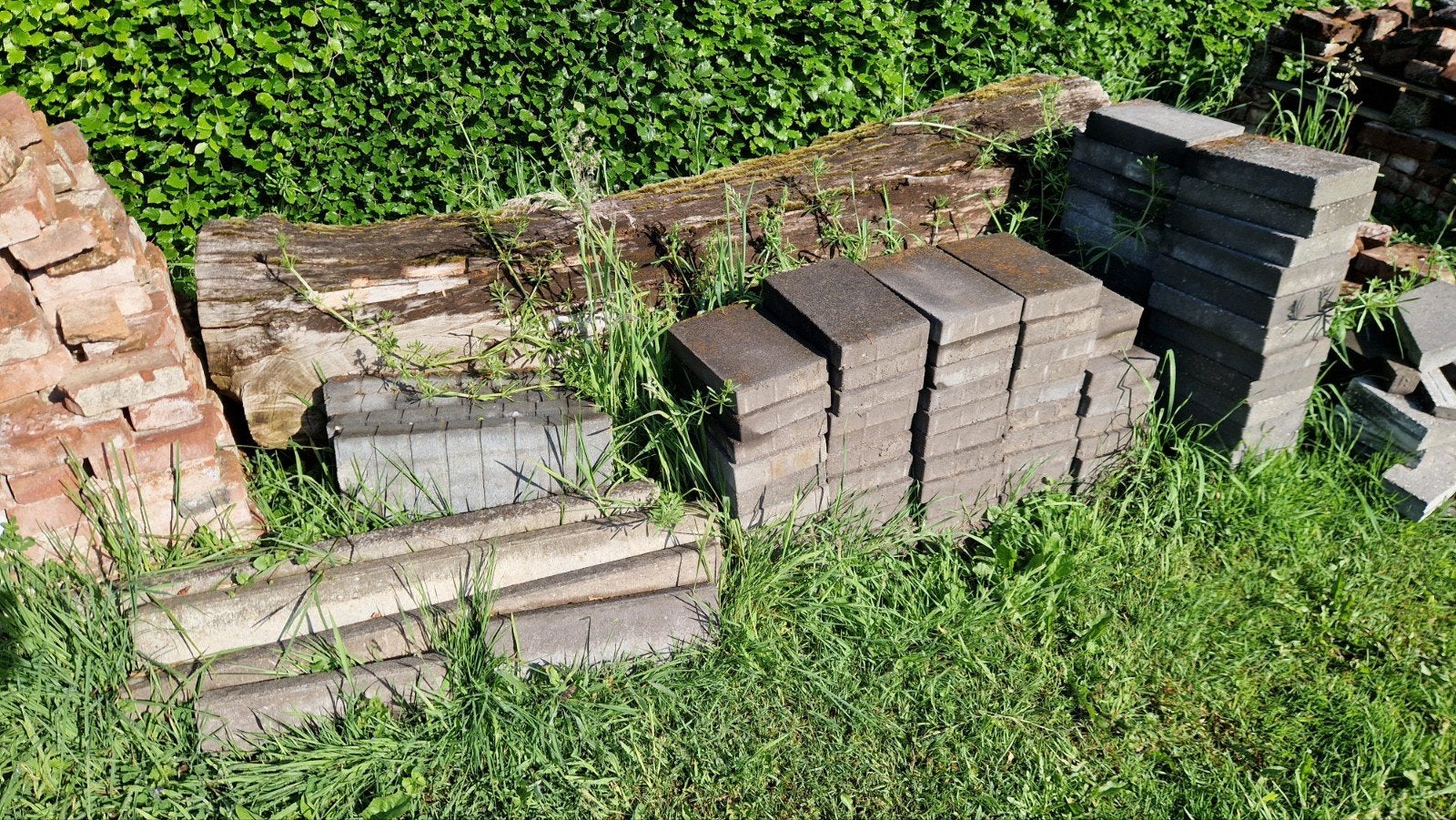 Tegels 30x20 cm totaal 4,4 m2 + opsluitbanden, Ophalen of Verzenden, Gebruikt
