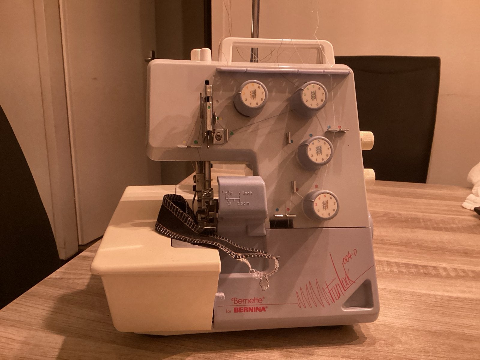 Bernette for Bernina Funlock 004-D Lockmachine, Ophalen of Verzenden, Gebruikt, Lockmachine, Bernina