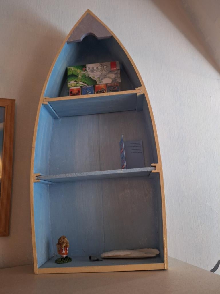 Decoratieve boot met planken voor beeldjes of decoratie, Ophalen, Hout, Gebruikt, Blauw