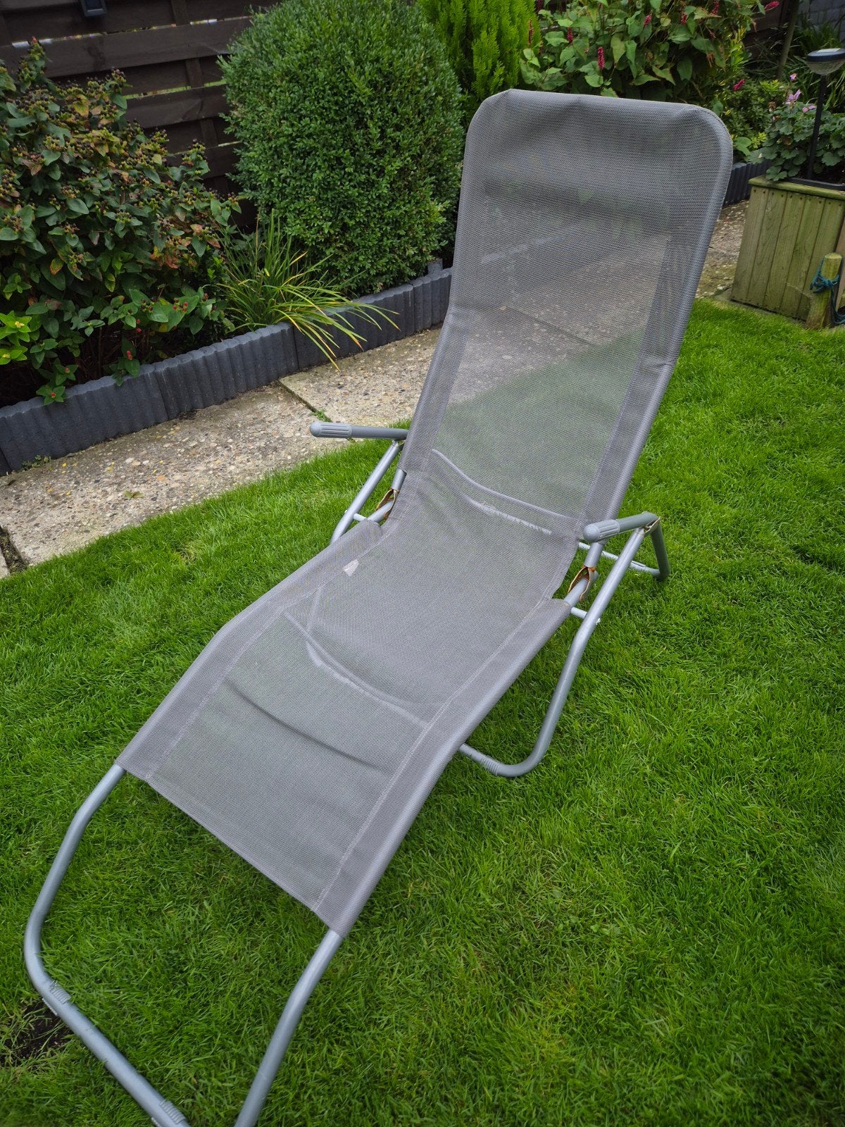 ligstoel grijs, Tuin en Terras, Ophalen, Gebruikt, Aluminium, Inklapbaar