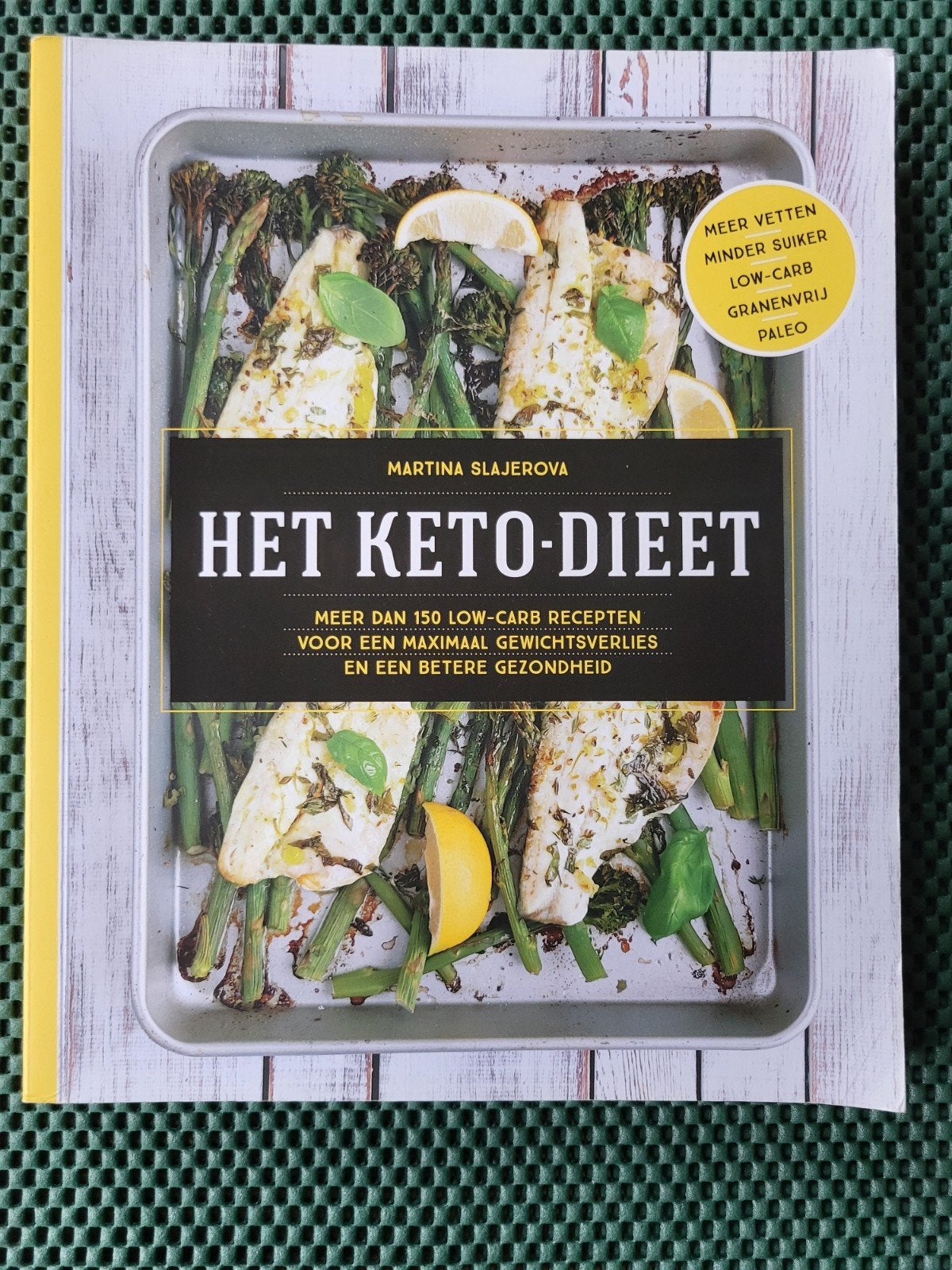 het keto-dieet,  Martina slajerova, Boeken, Ophalen of Verzenden, Zo goed als nieuw