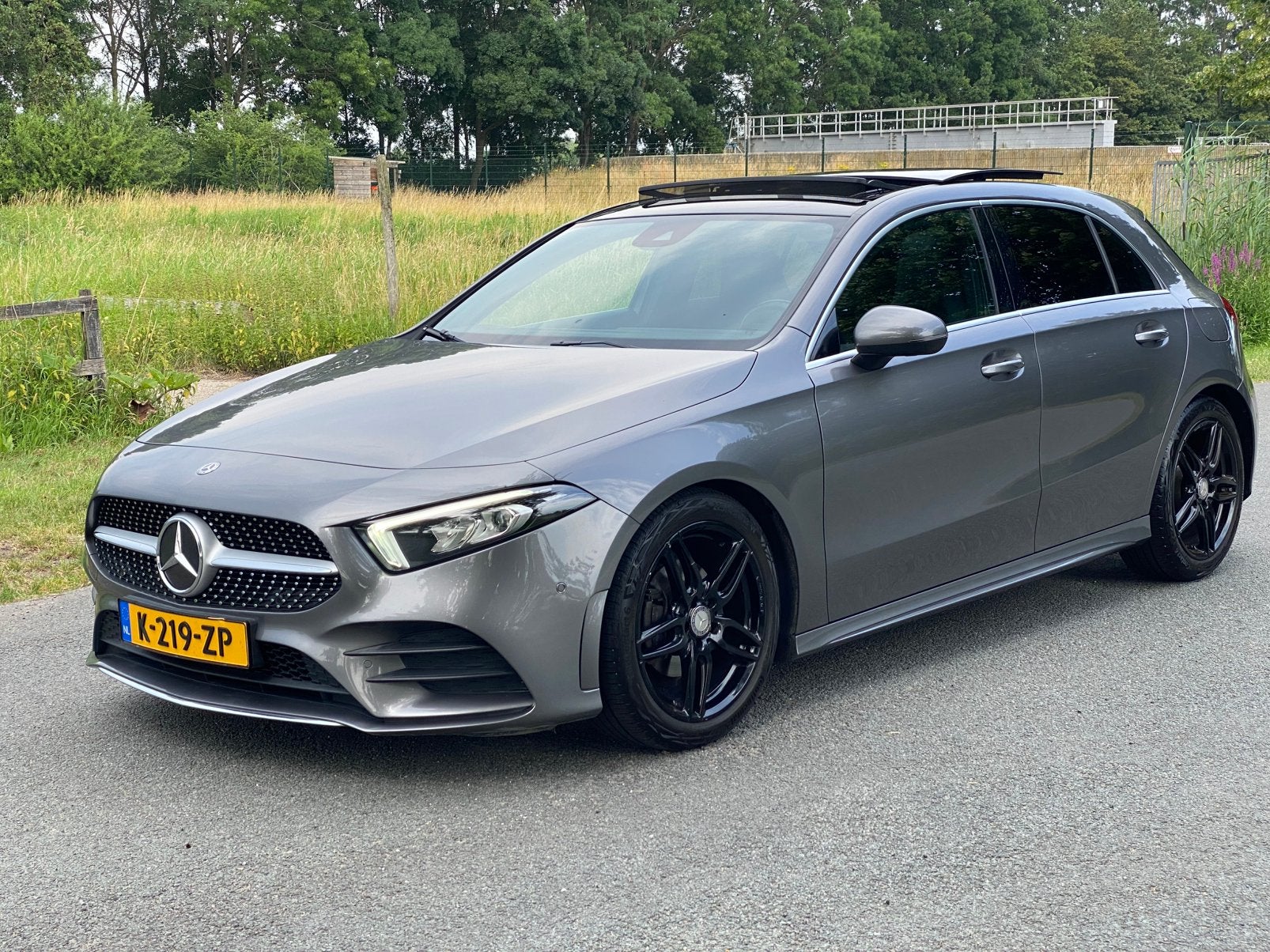 Mercedes-Benz A-klasse 180d AMG| Pano | 7G-DCT  | INRUIL KAN, Auto's, Mercedes-Benz, 1345 kg, 4 cilinders, Bedrijf, Diesel