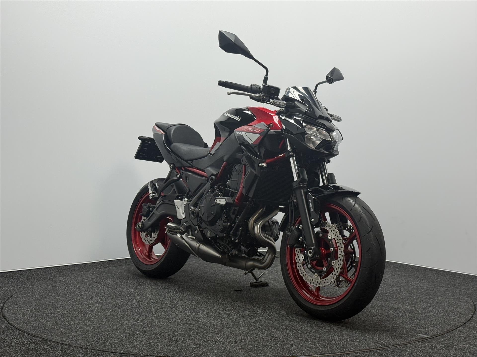 Kawasaki Z650 ABS, Bedrijf, ABS, 12 t/m 35 kW, Naked bike