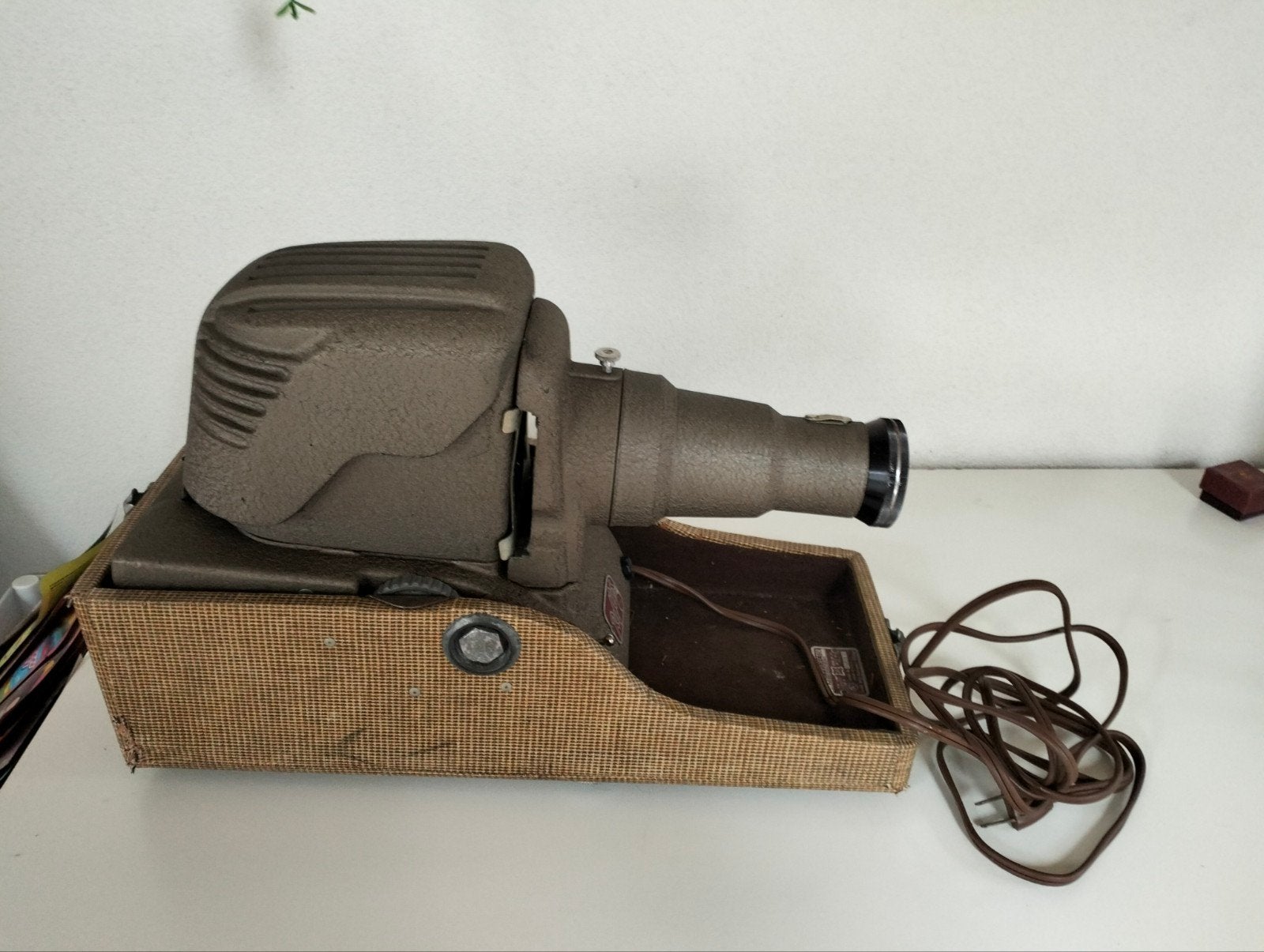 Vintage Golde Reflex diaprojector met accessoires, Audio, Tv en Foto, Diaprojectors, Ophalen, Gebruikt