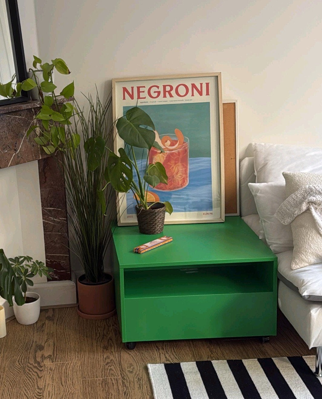 Groen nachtkastje/bijzettafel met opbergruimte, Ophalen, Overige materialen, Minder dan 50 cm, Gebruikt
