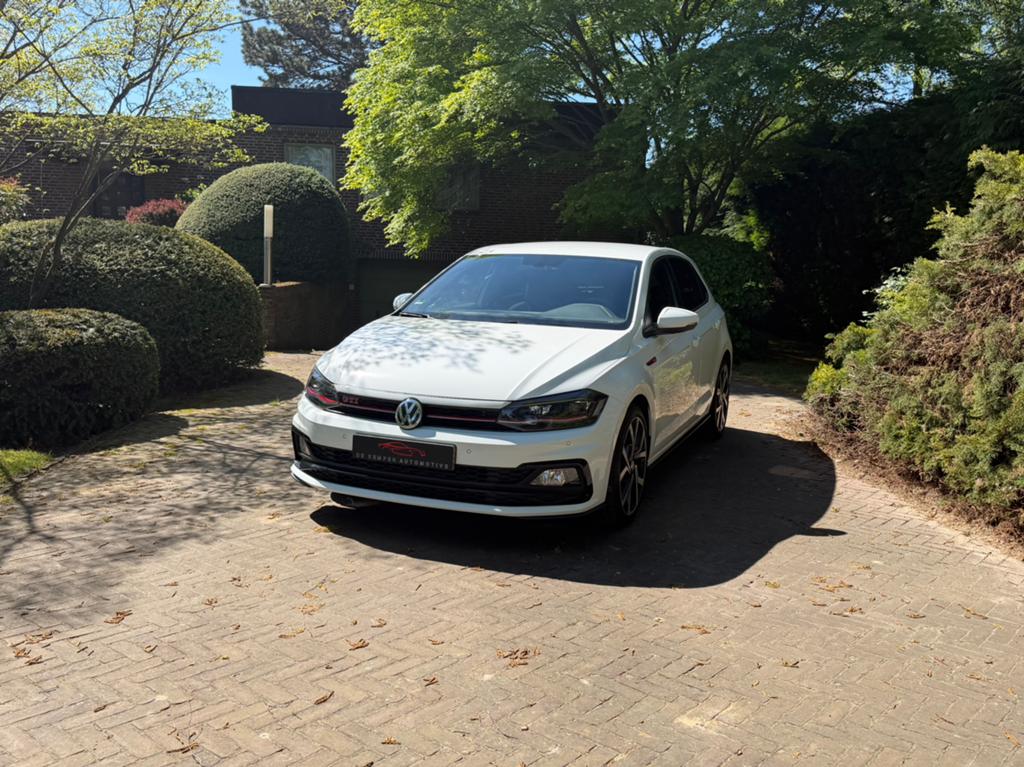 Volkswagen Polo 2.0 TSI 200pk 6-DSG 2018 Wit, 4 cilinders, 1984 cc, Wit, USB
