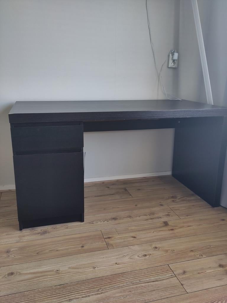 Ikea Malm bureau, Ophalen of Verzenden