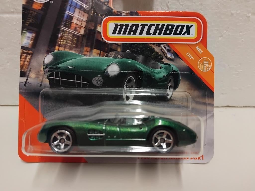 Matchbox Aston Martin DBR 1 Britsh Racing green 3INCH, Ophalen of Verzenden, Zo goed als nieuw, Auto