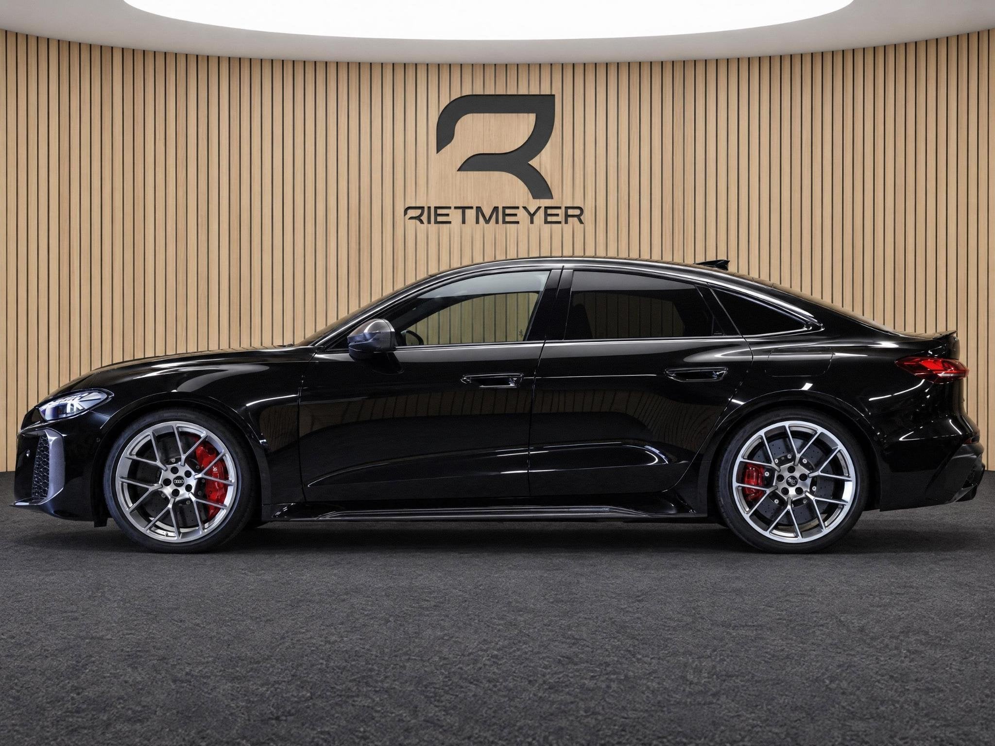 Audi A5 Limousine RS 5 e-hybrid quattro |Keramische |Massage, Auto's, Automaat, 12 maanden, Gebruikt, Euro 6