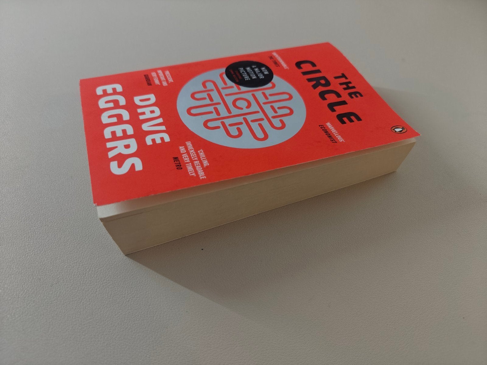 Foto 2 van The Circle - Dave Eggers (EN) - literature, science fiction