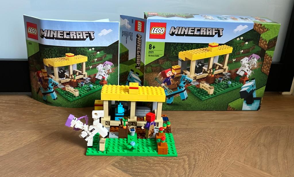 Lego minecraft the horse stable set 21171., Ophalen of Verzenden, Zo goed als nieuw