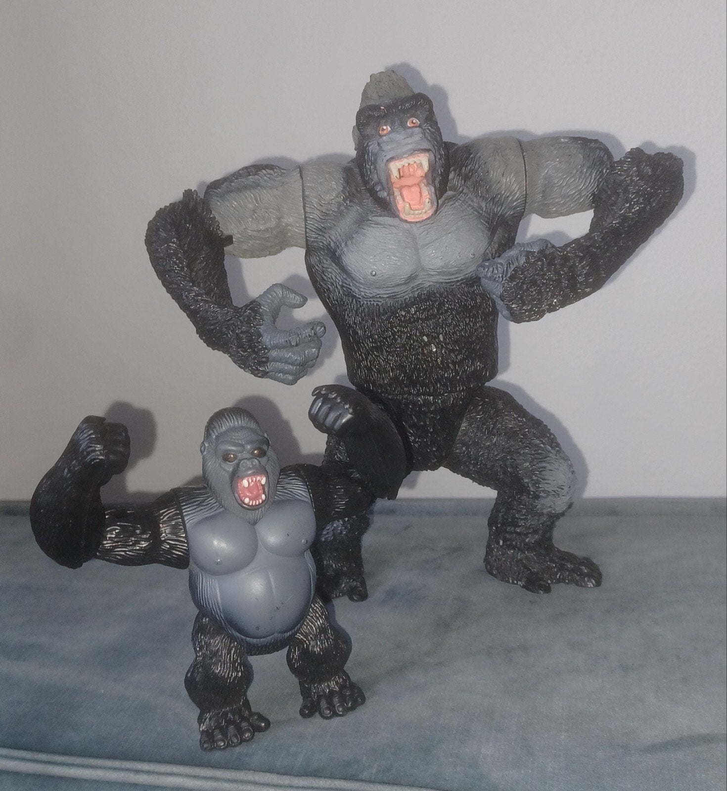 2 x Gorilla apen Chap Mei figuren jungle dieren, Verzamelen, Poppetjes en Figuurtjes, Ophalen of Verzenden