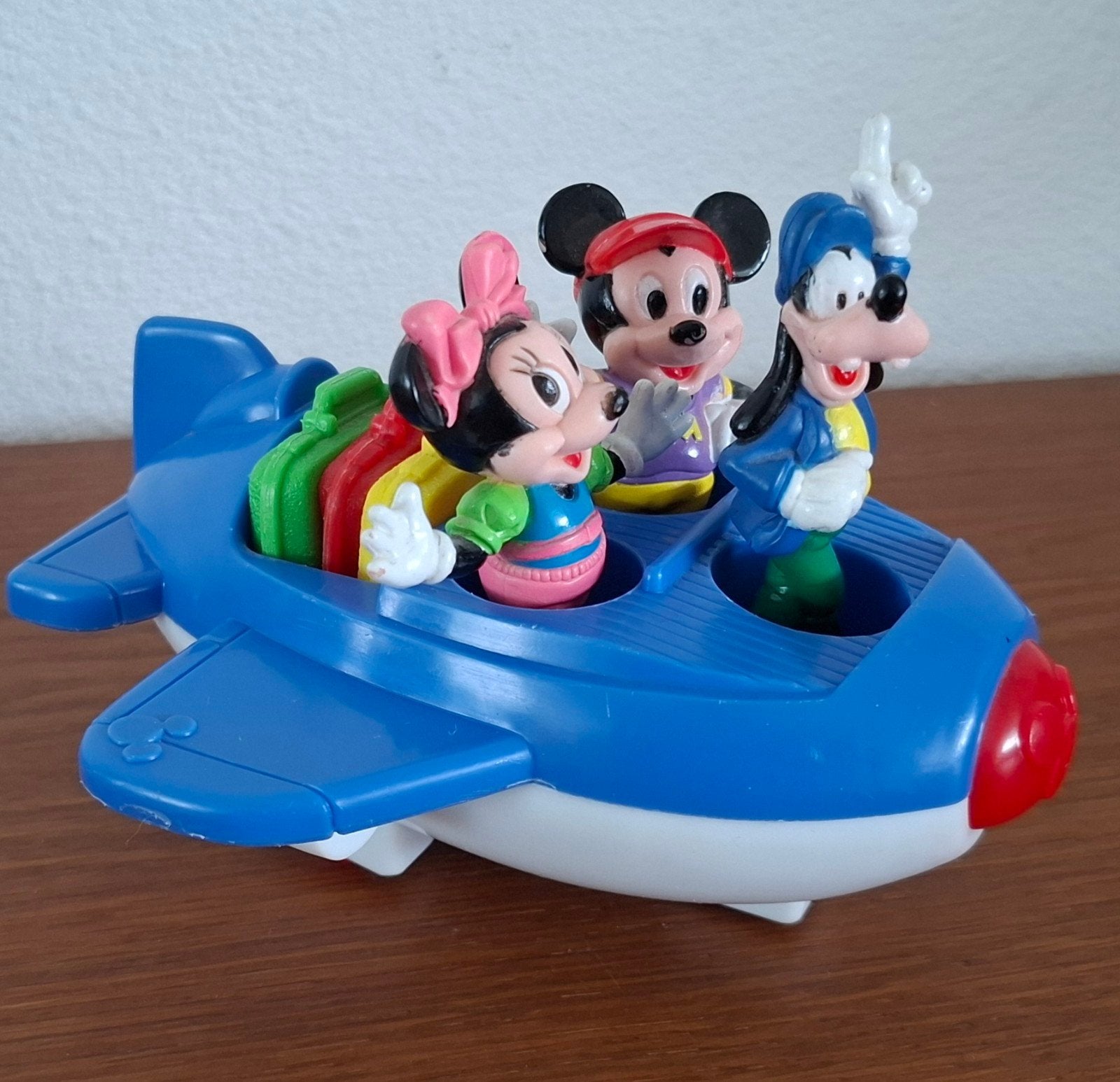 Retro Arco Mattel Disney Vliegtuig (1987) met Figuren, Verzamelen, Ophalen of Verzenden, Mickey Mouse, Zo goed als nieuw, Beeldje of Figuurtje