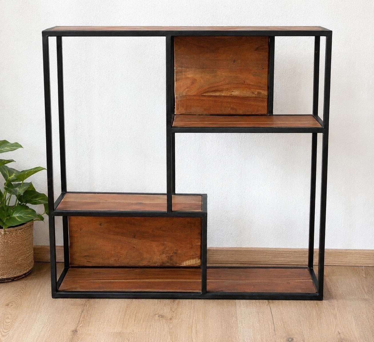 Industriële Boekenkast/Wandrek - Hout & Metaal (82x82x20), Huis en Inrichting, Ophalen, Zo goed als nieuw