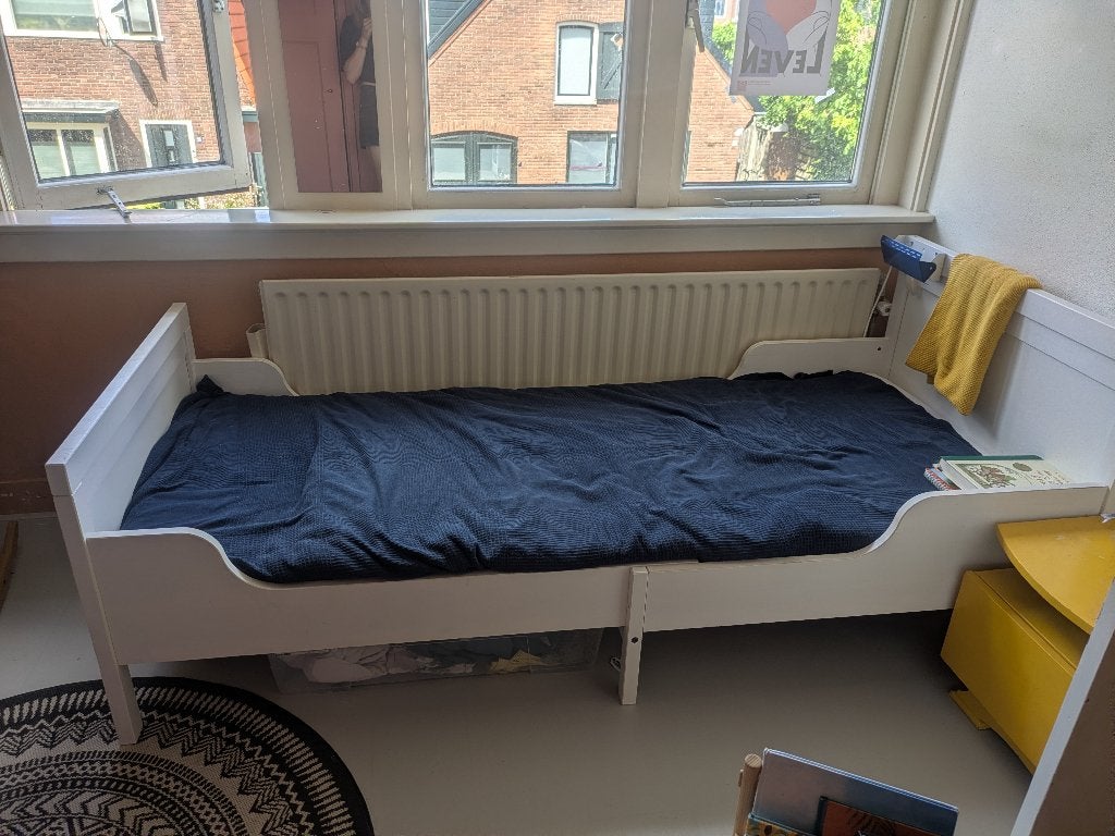 mee groeibed Ikea sundvik, Ophalen, 85 tot 100 cm, Zo goed als nieuw, Lattenbodem