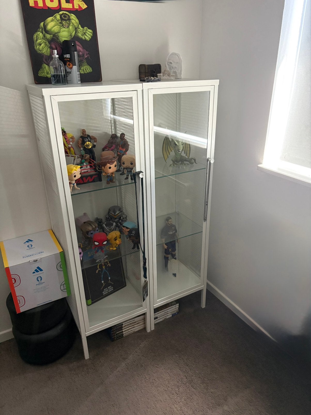 Vitrine kastjes, Huis en Inrichting, Minder dan 50 cm, Met deur(en), Ophalen of Verzenden, Zo goed als nieuw