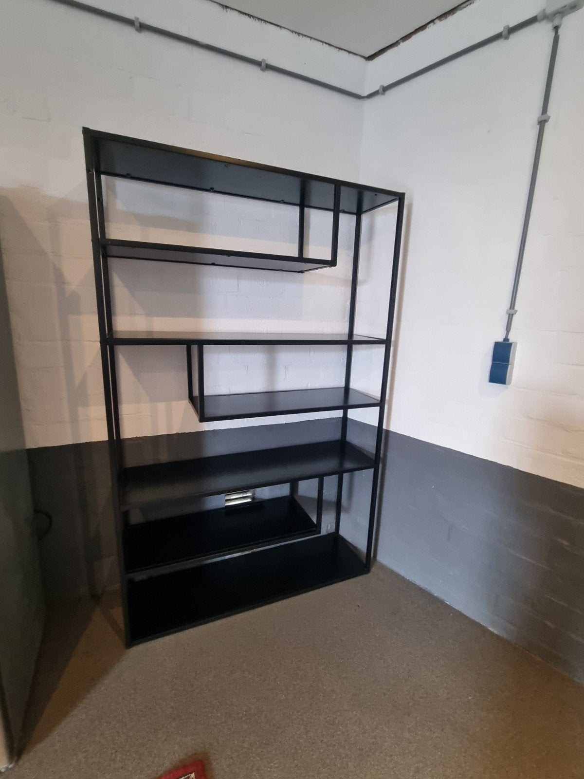 Woood Zwarte vakkenkast, Huis en Inrichting, Ophalen, 25 tot 50 cm, 100 tot 150 cm, 150 tot 200 cm