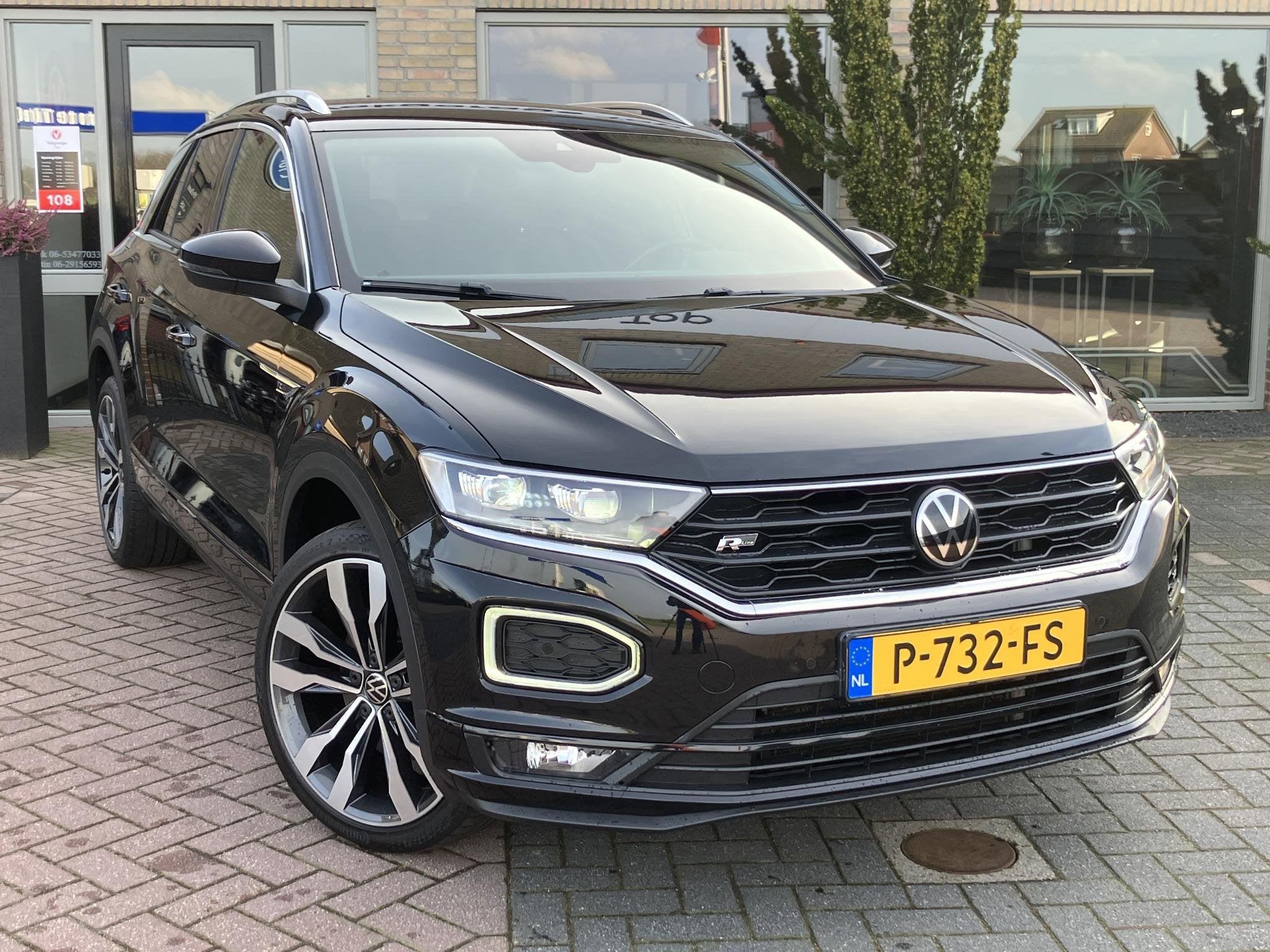 Volkswagen T-Roc 1.5 TSI Sport | R-Line | NAP | Leder | Came, Auto's, Volkswagen, Stof, 4 cilinders, 150 pk, Zwart