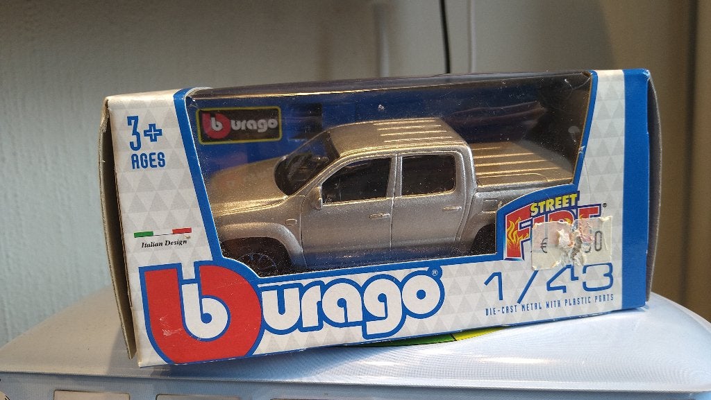 Bburago Street Fire Volkswagen Amarok Silver 1/43 Nieuw!!, Hobby en Vrije tijd, Modelauto's | 1:43, Ophalen of Verzenden, Nieuw