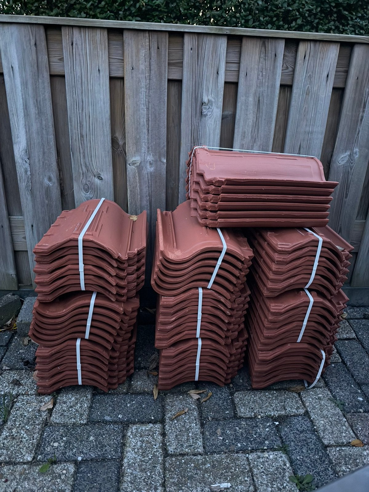 Dakpannen rood, Doe-het-zelf en Verbouw, Ophalen, 10 tot 15 m², Steen of Klei, Nieuw