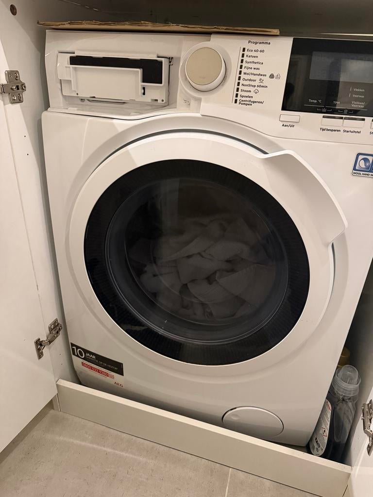 AEG L7WB86GW Wasmachine en Droger Combo, Witgoed en Apparatuur, Was-droogcombinaties, 8 tot 10 kg, Ophalen, Gebruikt, 85 tot 90 cm