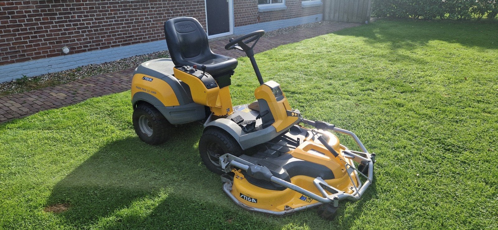 Stiga Park Pro 25 AWD 4X4 Stuurbekrachtiging., Gebruikt, Stiga, Mulchfunctie, Ophalen of Verzenden
