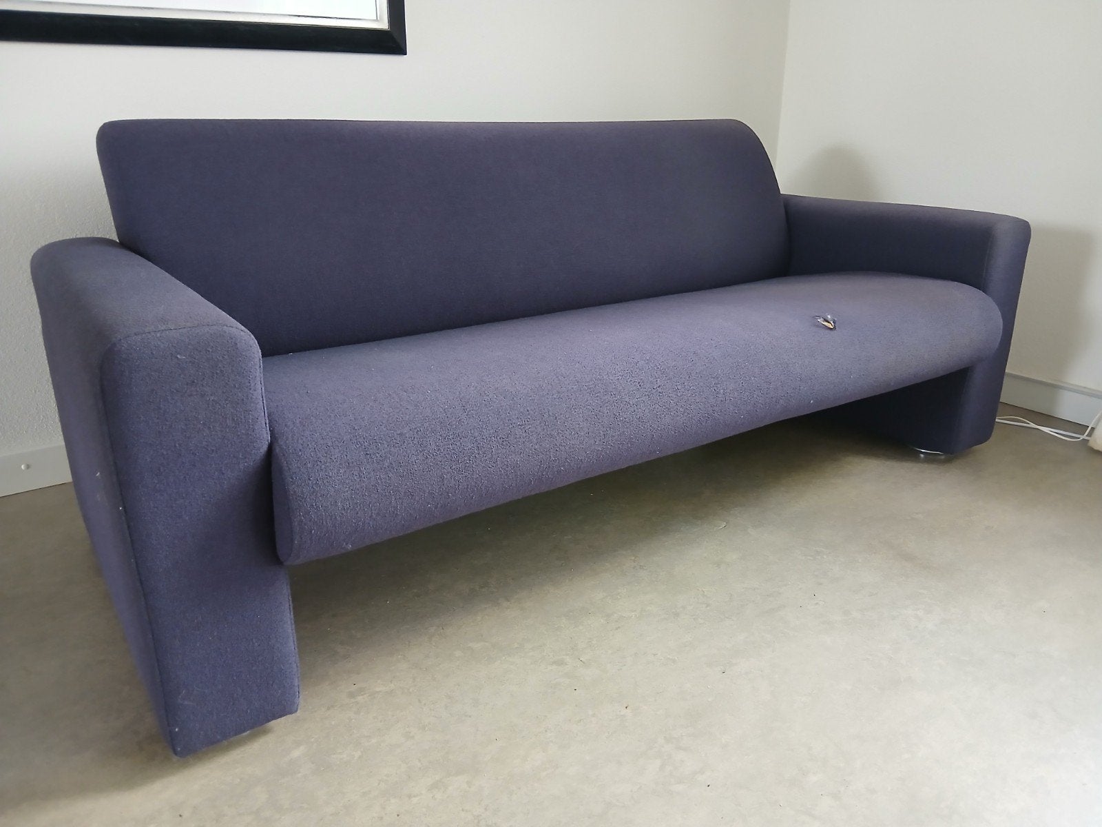 Artifort C691 bank met schade, Gebruikt, 150 tot 200 cm, Tweepersoons, 75 tot 100 cm