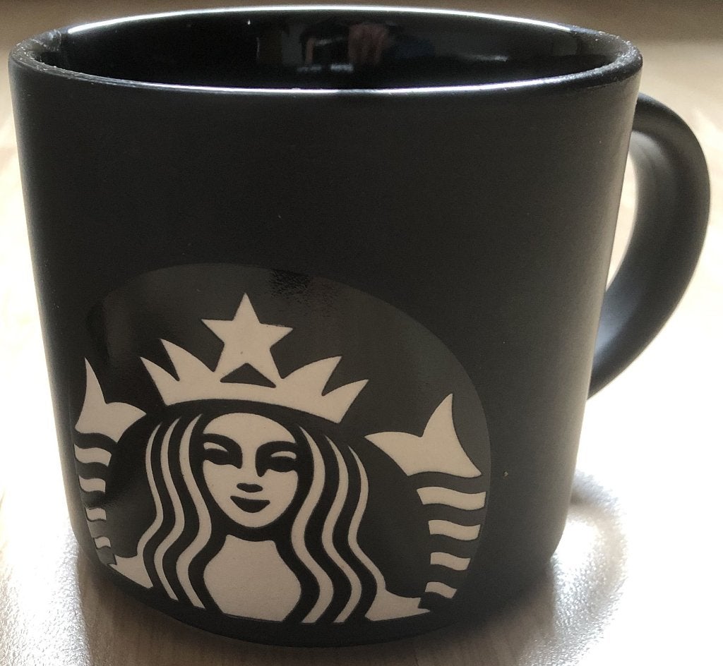 STARBUCKS - GROTE ZWARTE MOK - ZO GOED ALS NIEUW, Ophalen of Verzenden, Zo goed als nieuw, Gebruiksvoorwerp