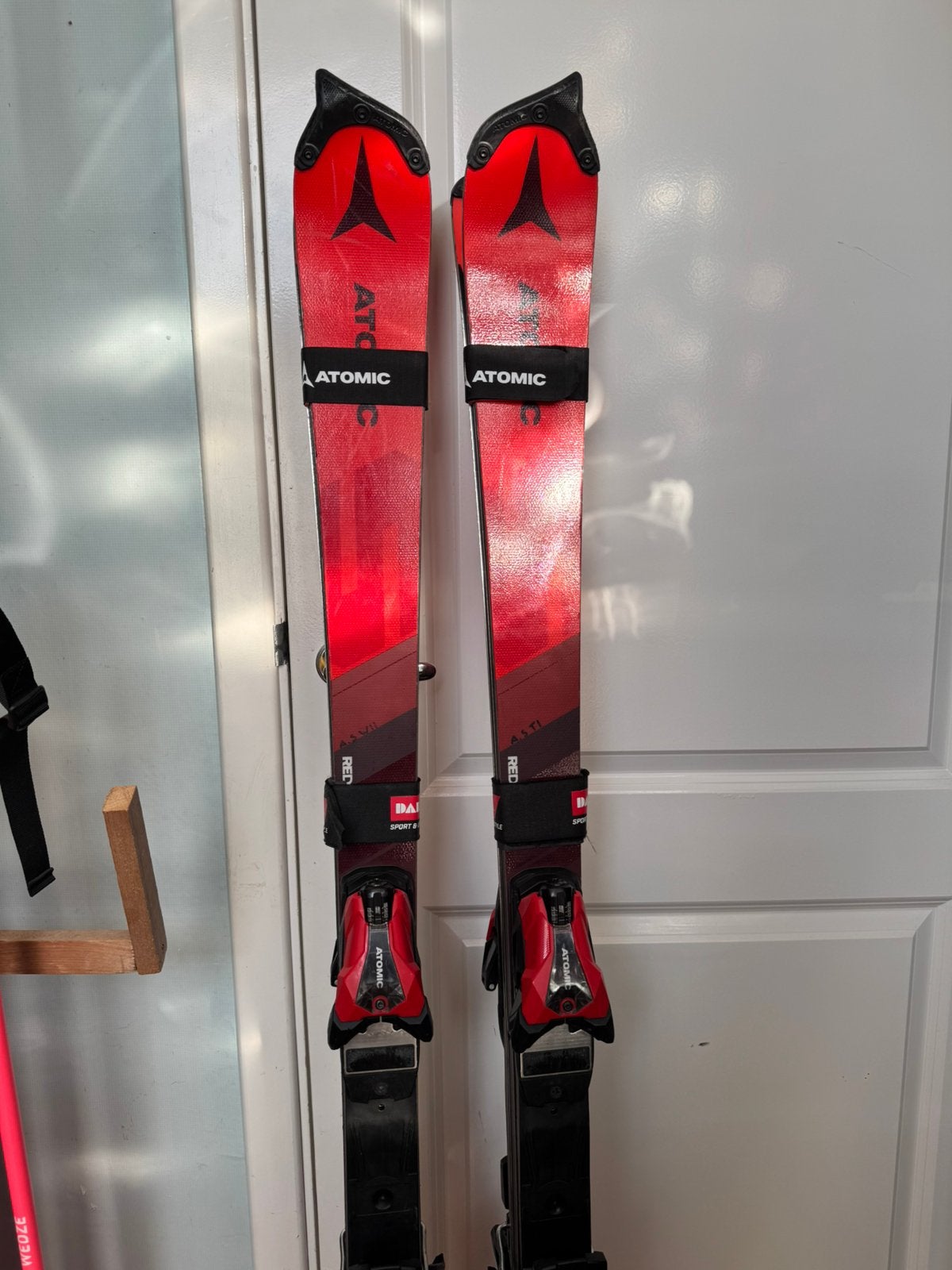 Atomic S9 slalom FIS 157, Ophalen, Zo goed als nieuw, Ski's, Overige merken