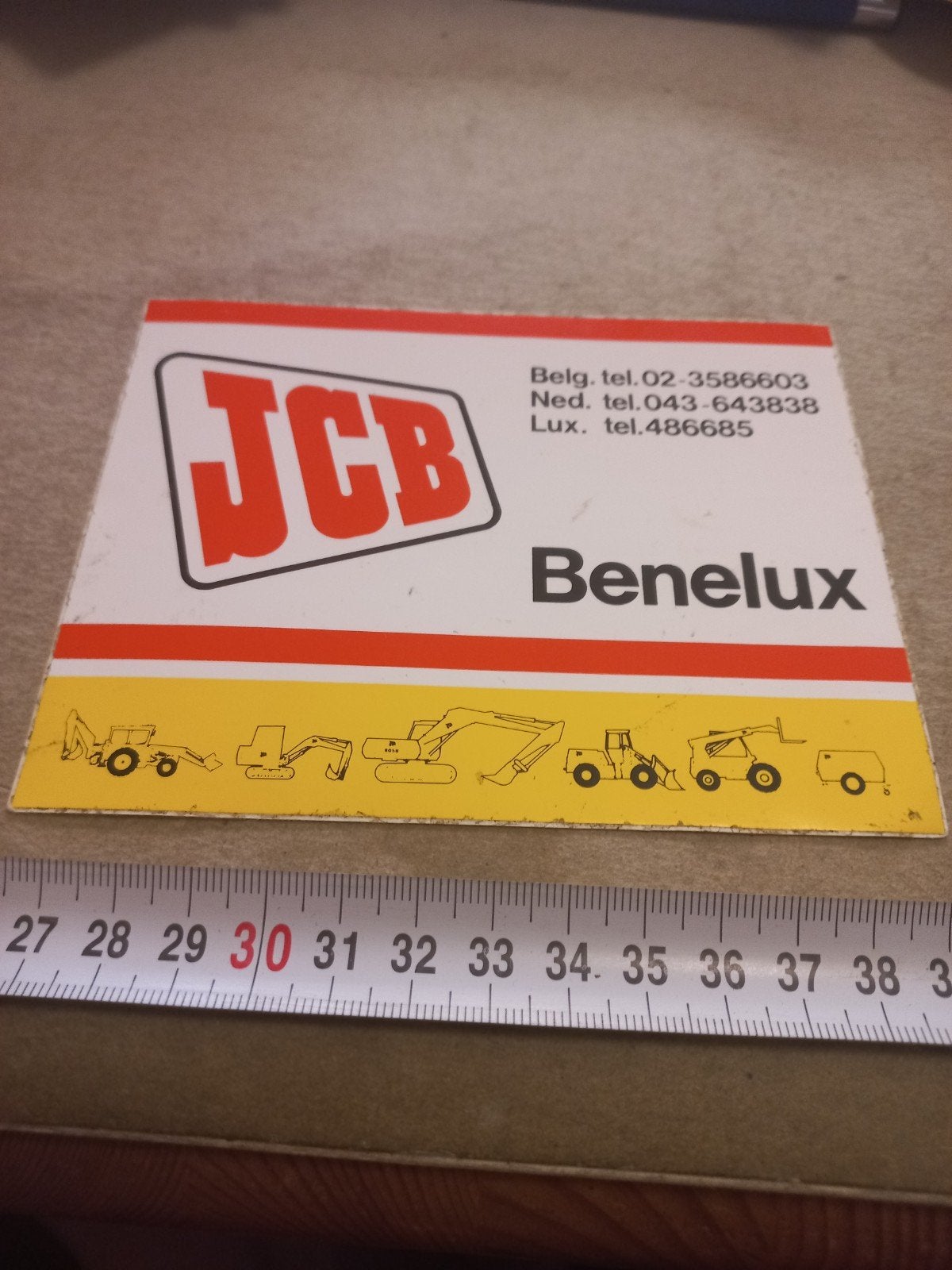Jcb benelux, Ophalen of Verzenden, Zo goed als nieuw