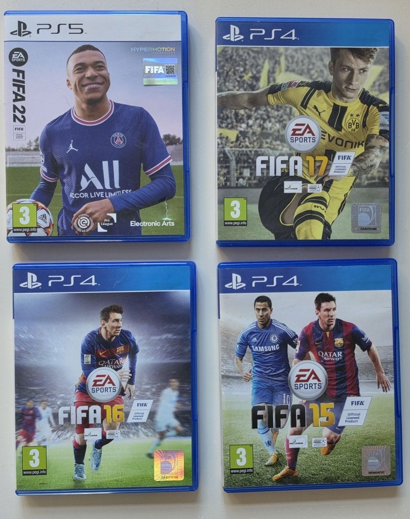 FIFA 15,16,17,22 voor PS4/5, 1 speler, Ophalen of Verzenden, Zo goed als nieuw, Vanaf 3 jaar
