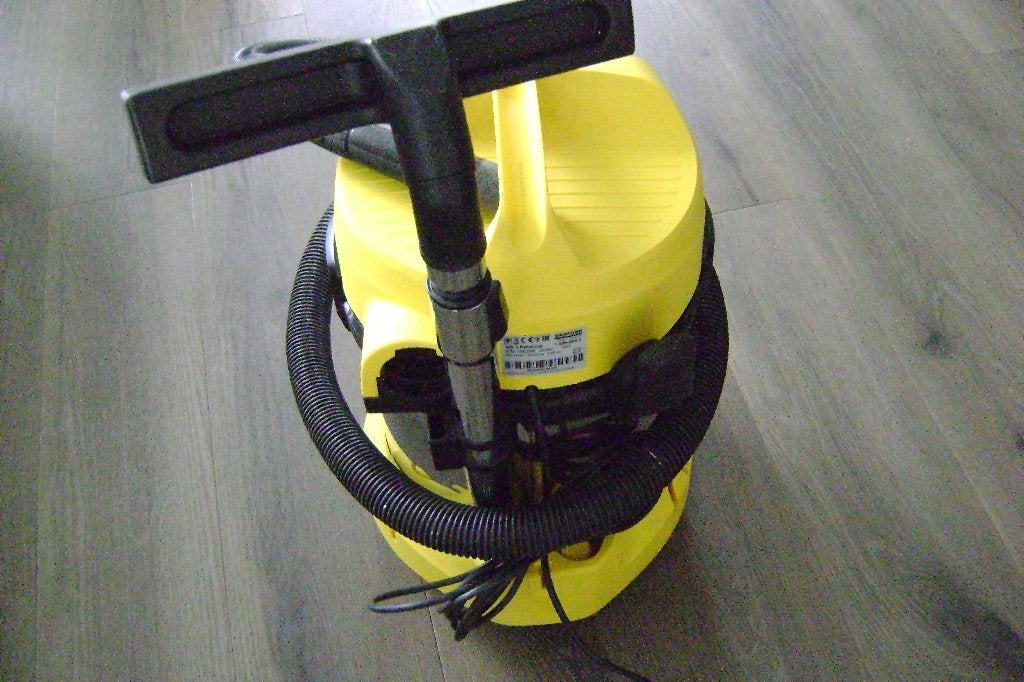 karcher droog/nat stofzuiger, Ophalen, Kärcher, Zo goed als nieuw, Waterstofzuiger