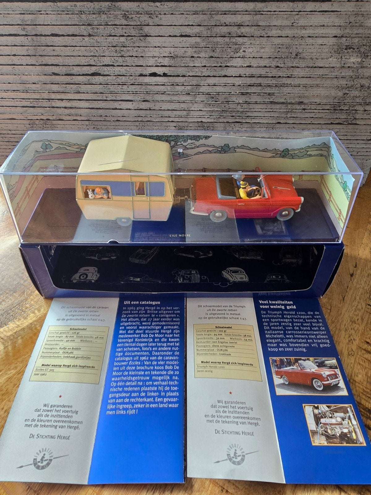 Kuifje modelauto met caravan - De Zwarte Rotsen, Ophalen of Verzenden, Zo goed als nieuw, Overige typen, Overige merken