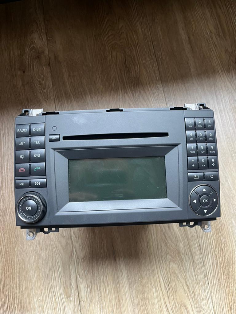 Mercedes sprinter w906 / vito radio, Ophalen of Verzenden, Zo goed als nieuw