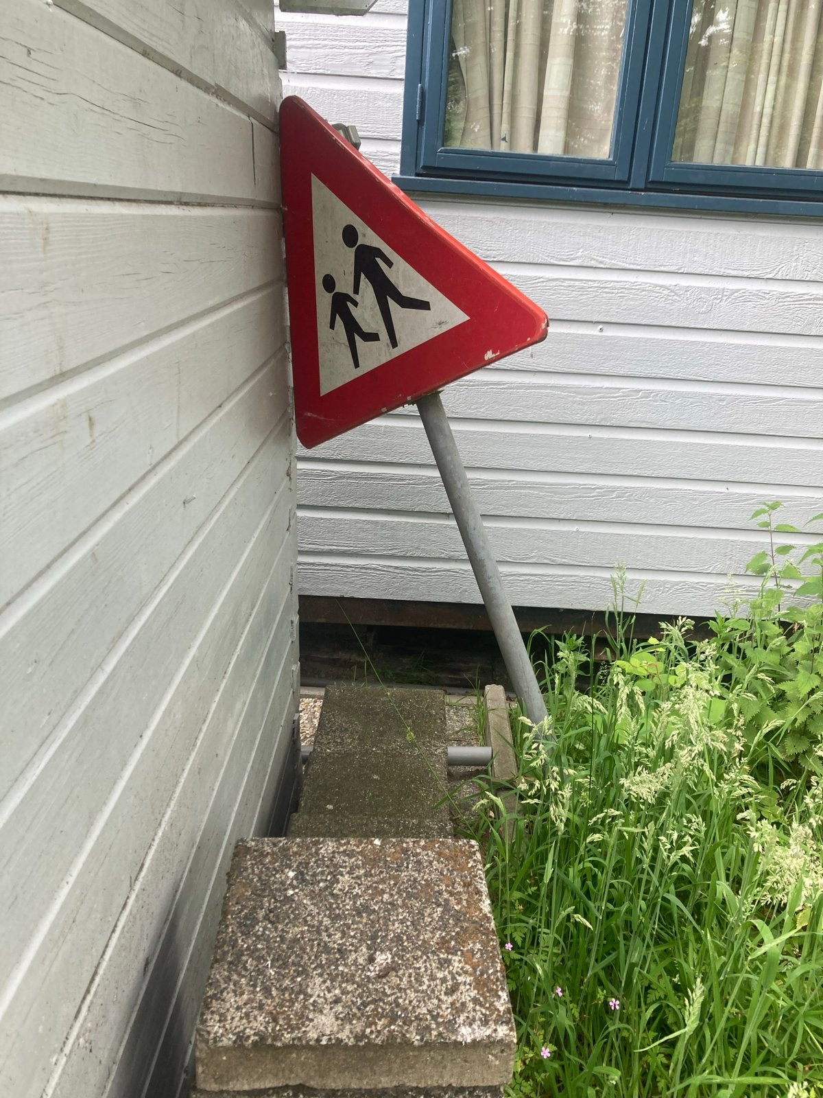 Verkeersbord J21 overstekende kindereen op rvs paal, Ophalen of Verzenden, Gebruikt