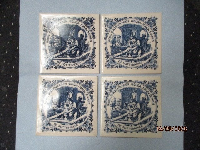 4 tegels, De pottebacker, royal Goedewaagen, Ophalen of Verzenden