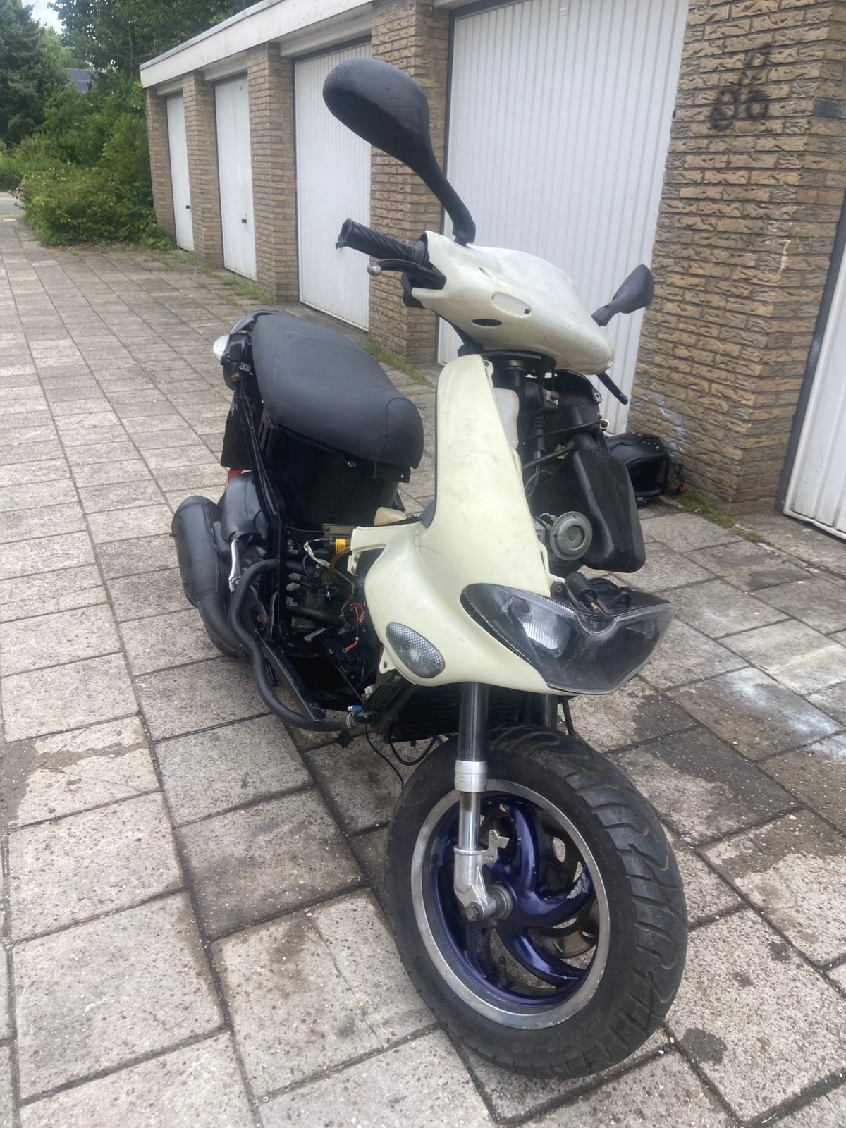 Gilera runner 172cc (brom), Fietsen en Brommers, Scooters | Piaggio, Zo goed als nieuw, Overige modellen, Ophalen of Verzenden