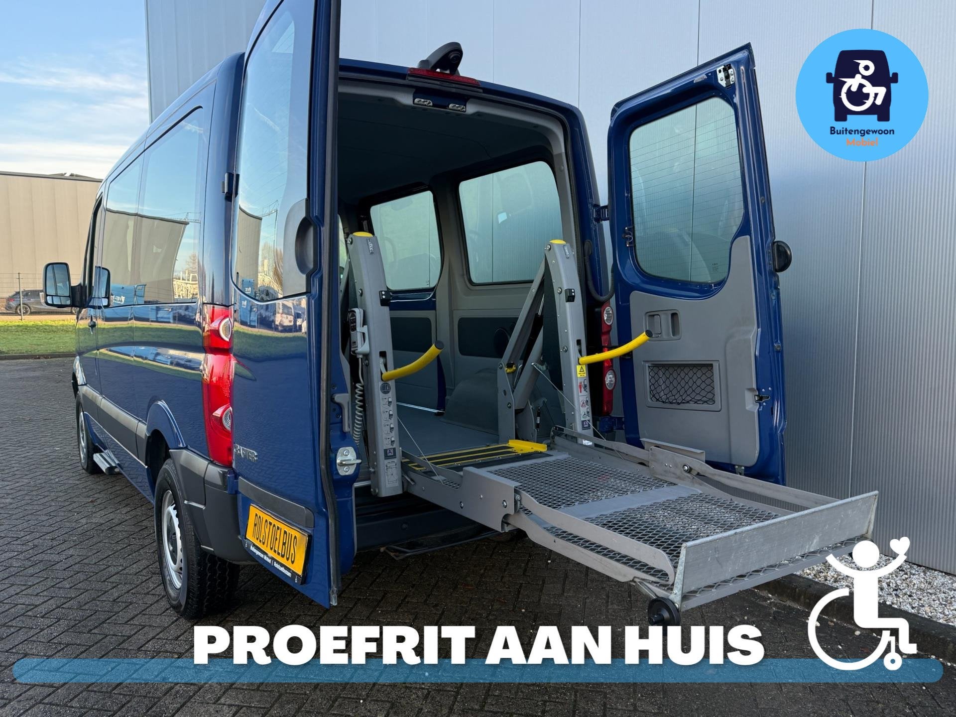 Volkswagen Crafter Rolstoelbus Rolstoel Voor (Airco) Rolstoe, Zwart, 4 cilinders, Origineel Nederlands, Bedrijf