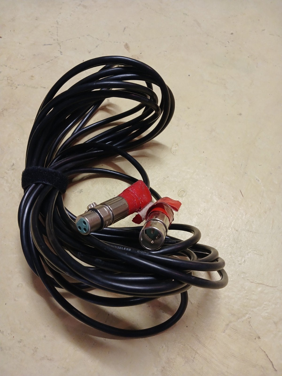 XLR-kabel voor microfoon of audioapparatuur, Ophalen of Verzenden, Gebruikt, Microfoon
