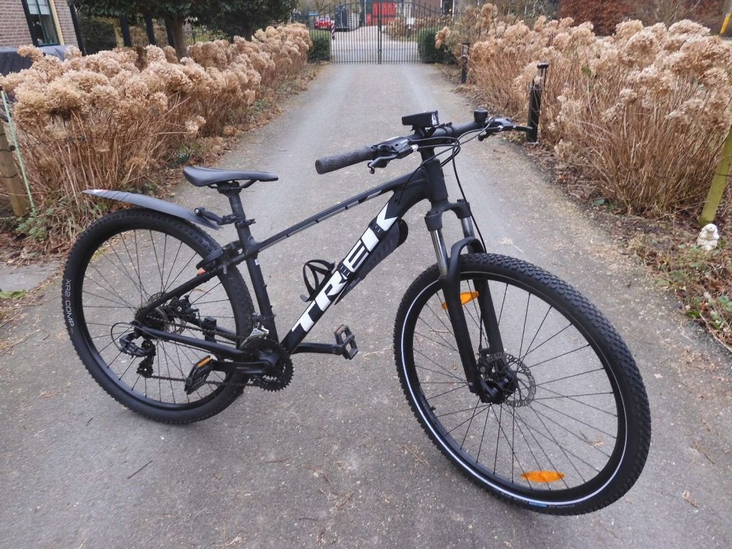 Prachtige 29 inch Trek Marlin 4 met 21 versnellingen, Fietsen en Brommers, Fietsen | Mountainbikes en ATB, Niet ingevuld, Zo goed als nieuw