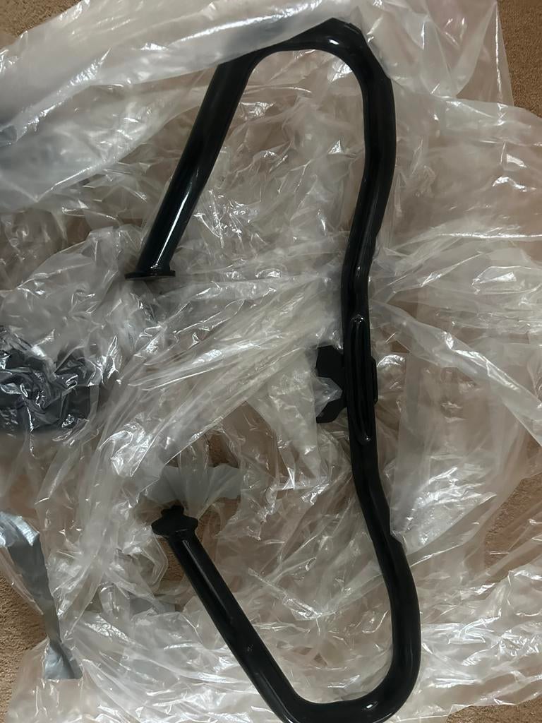 Valbeugel crashbar oem  Harley Davidson touring road king ea, Motoren, Ophalen of Verzenden