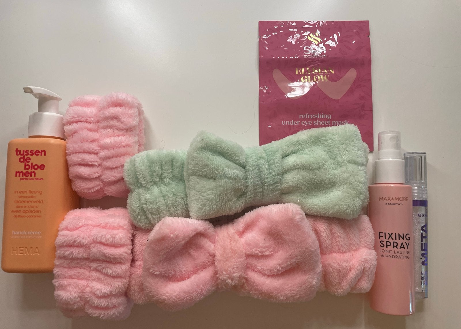 Leuk beauty setje met diverse producten, Gebruikt, Gehele gezicht, Ophalen of Verzenden, Make-up