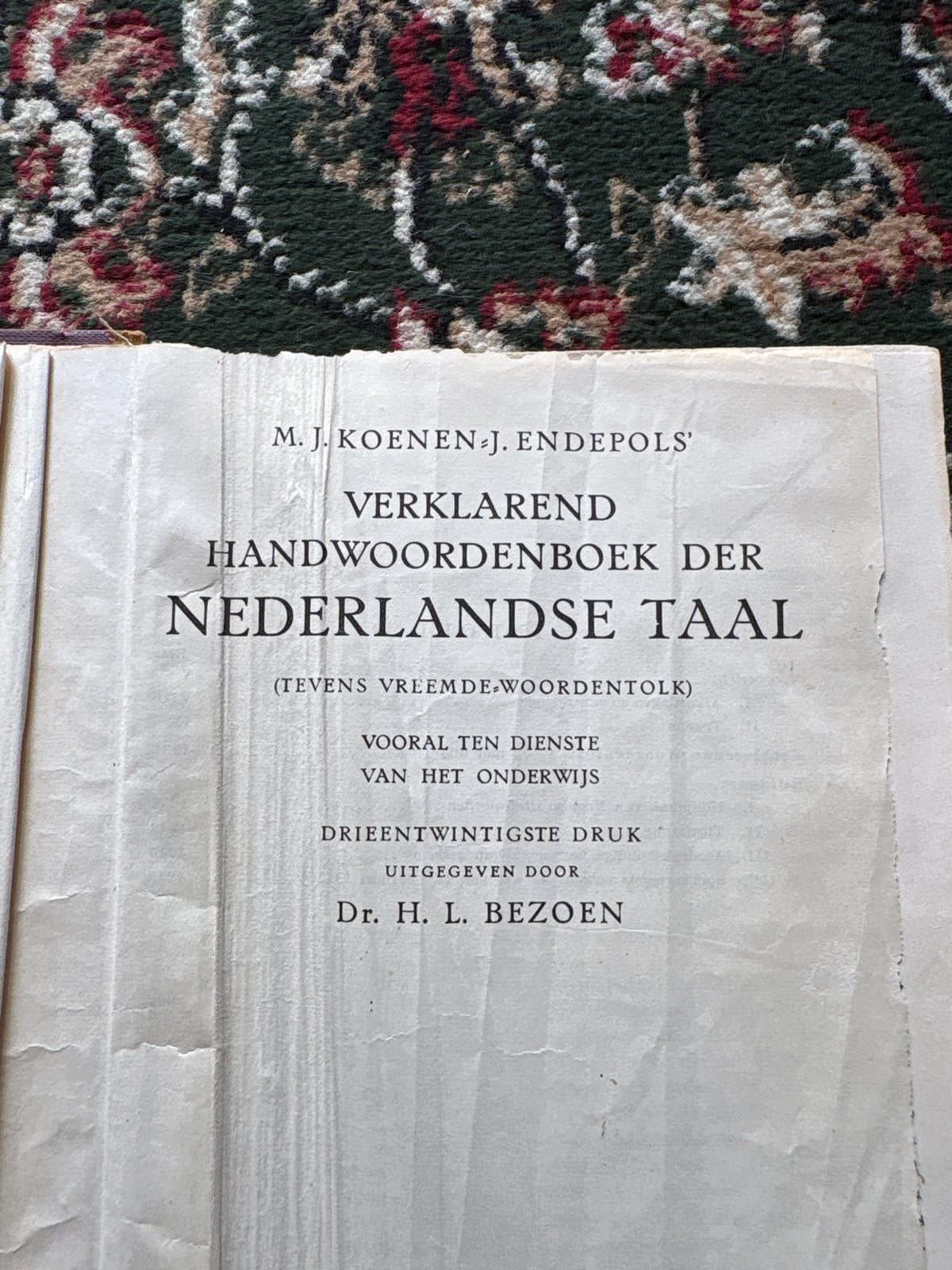 Verklarend Handwoordenboek der Nederlandse Taal - Koenen, Ophalen of Verzenden, Gelezen, Koenen of Wolters, Nederlands