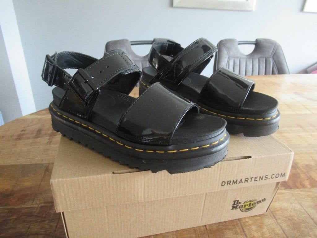 Dr. Martens Sandalen zwart maat 37, Zwart, Sandalen of Muiltjes, Ophalen of Verzenden, Dr. Martens