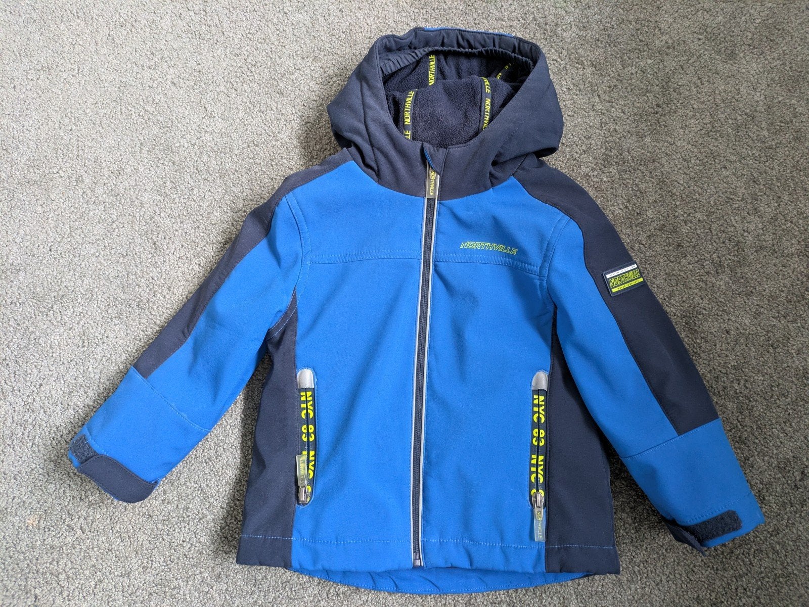 Softshell jas maat 98 - Northville, Gebruikt, Ophalen of Verzenden, Jas, Jongen