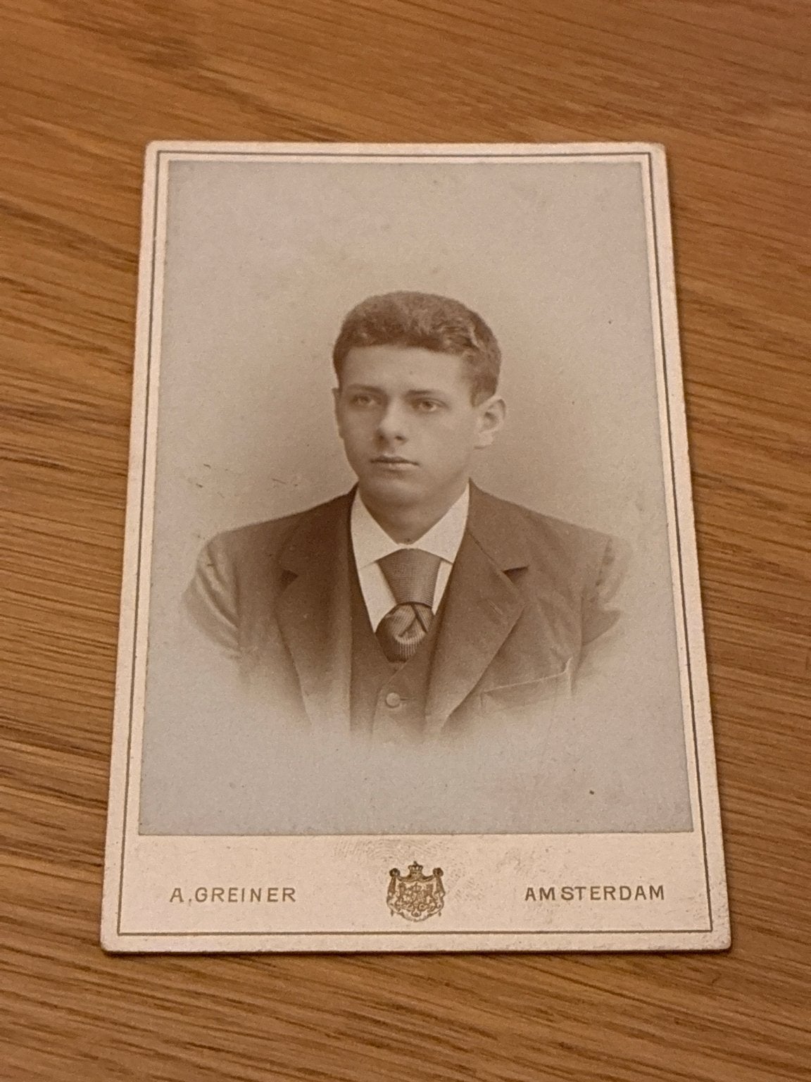 Antieke CDV foto Albert Greiner Amsterdam, Verzenden, Voor 1940, Gebruikt