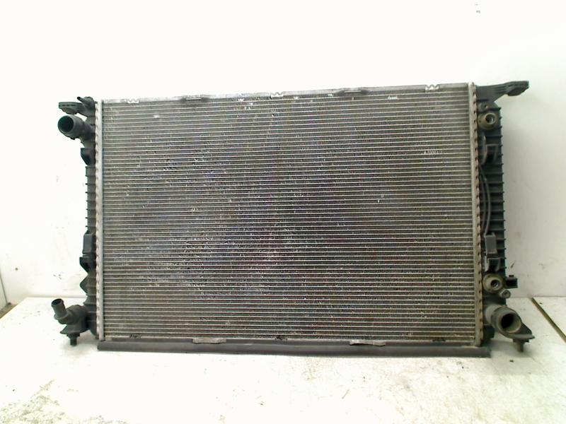 Radiateur Audi A4 (B8) (2007-11/2012-03) 8K0121251Q, Auto-onderdelen, Airco en Verwarming, Audi, Gebruikt